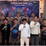 Kapolres Konawe Utara bersama panitia dan peserta berfoto bersama usai pembukaan Turnamen Esports Kapolres Cup 2026 di Aula Sanika Satyawada.