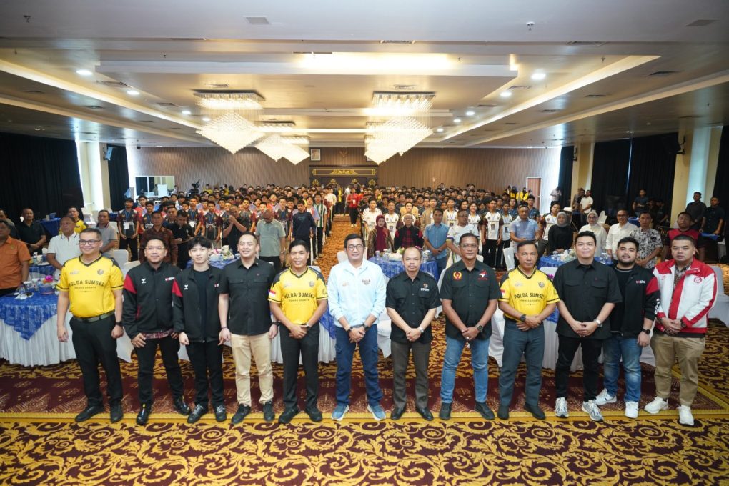 Peserta Turnamen Mobile Legends Kapolda Cup 2026 mengikuti pertandingan babak penyisihan di Palembang.